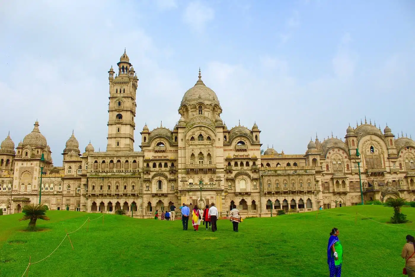 Vadodara Car Parking System